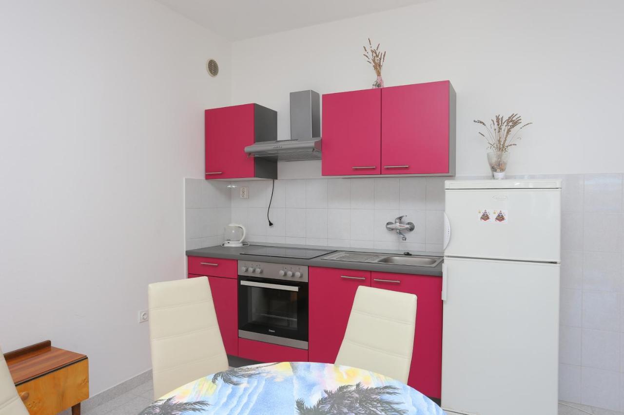 Apartments With A Parking Space Lokva Rogoznica, Omis - 17645 Екстер'єр фото